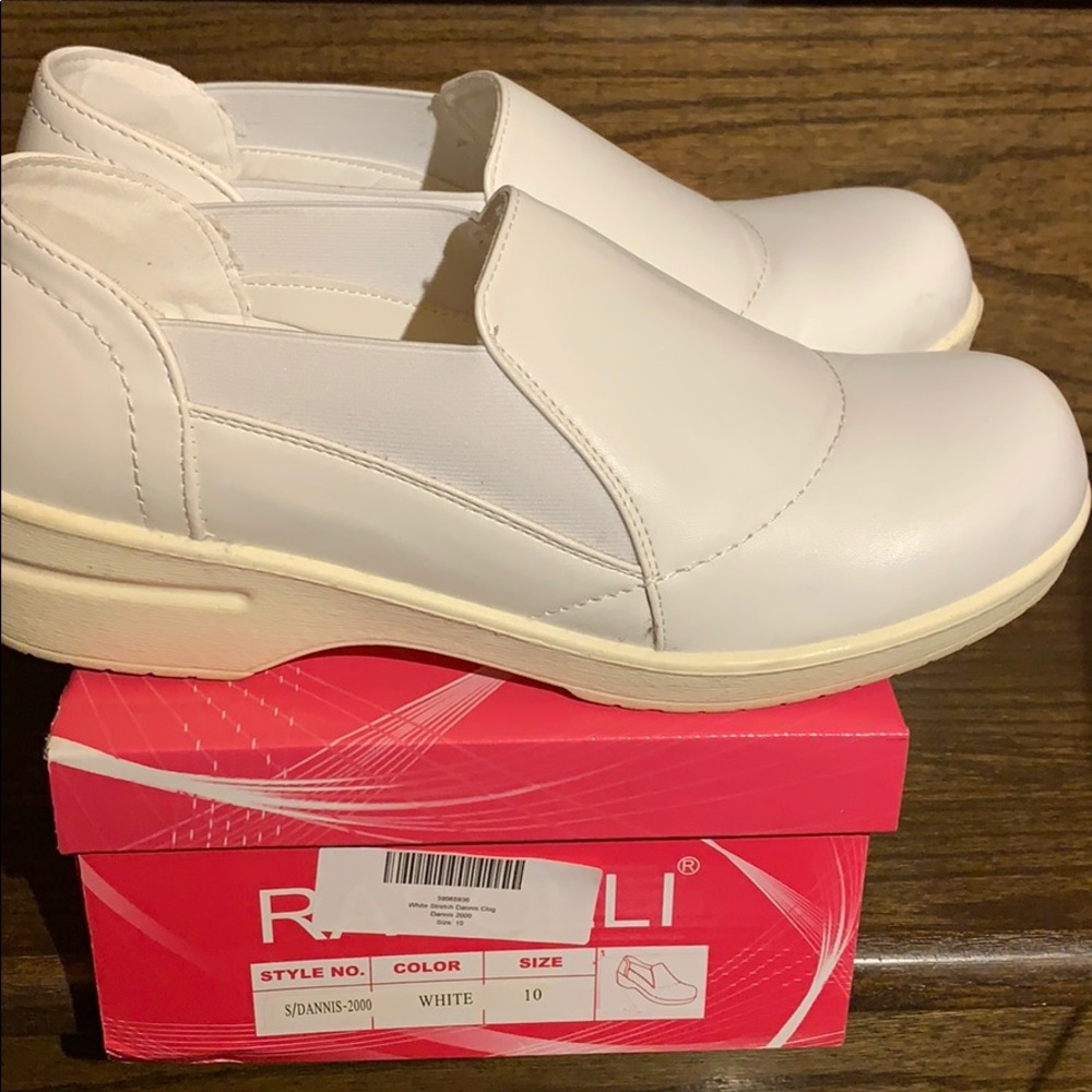 Rasolli White Stretch Dennis Clog